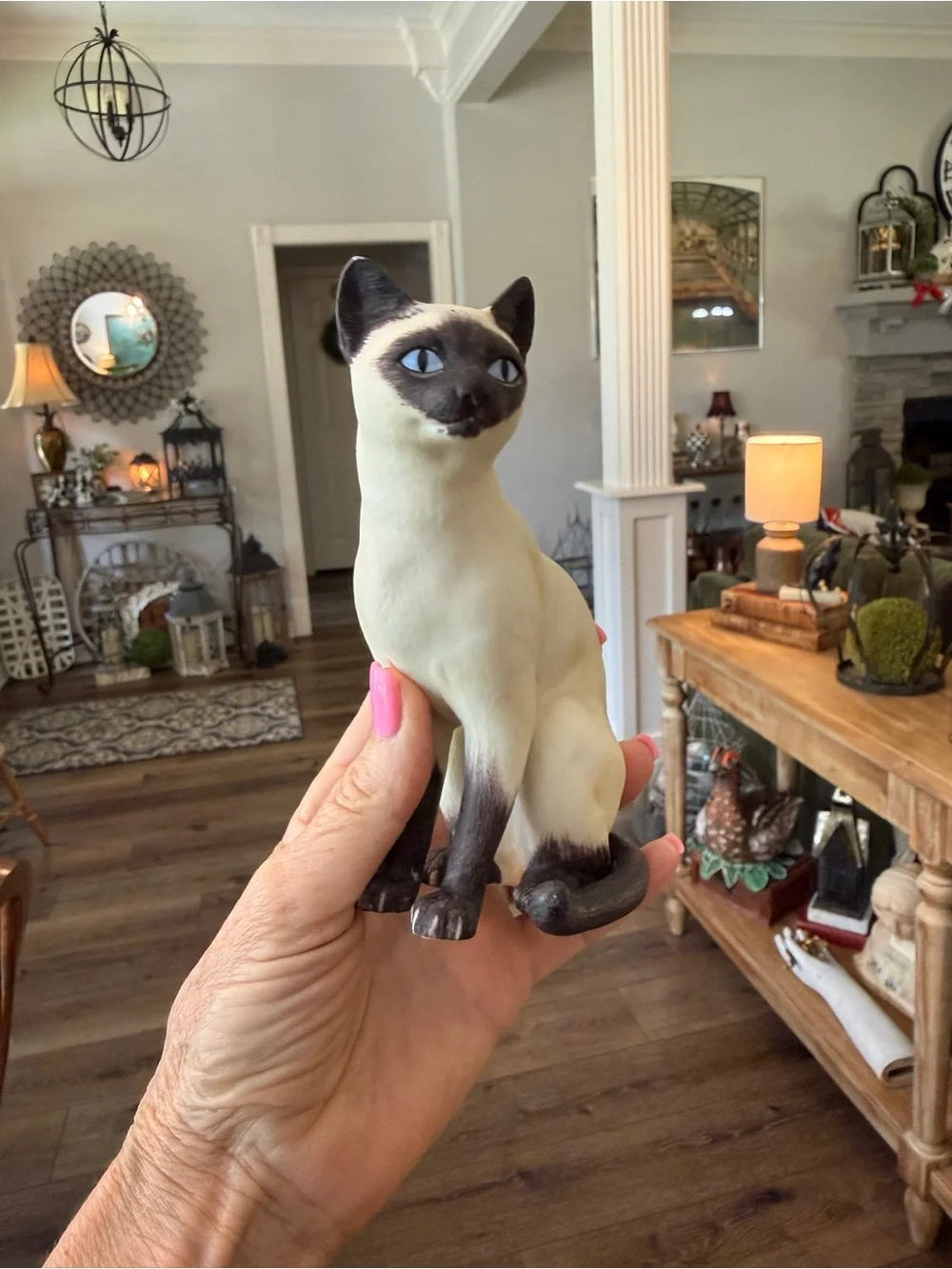 Vintage Andrea by Sadek Siamese Cat Figurine Pair – Cream & Brown Porcelain